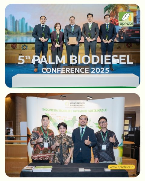 Booth APROBI atau materi promosi yang ditampilkan di konferensi. Dokumentasi APROBI Booth APROBI atau materi promosi yang ditampilkan di konferensi. Dokumentasi APROBI